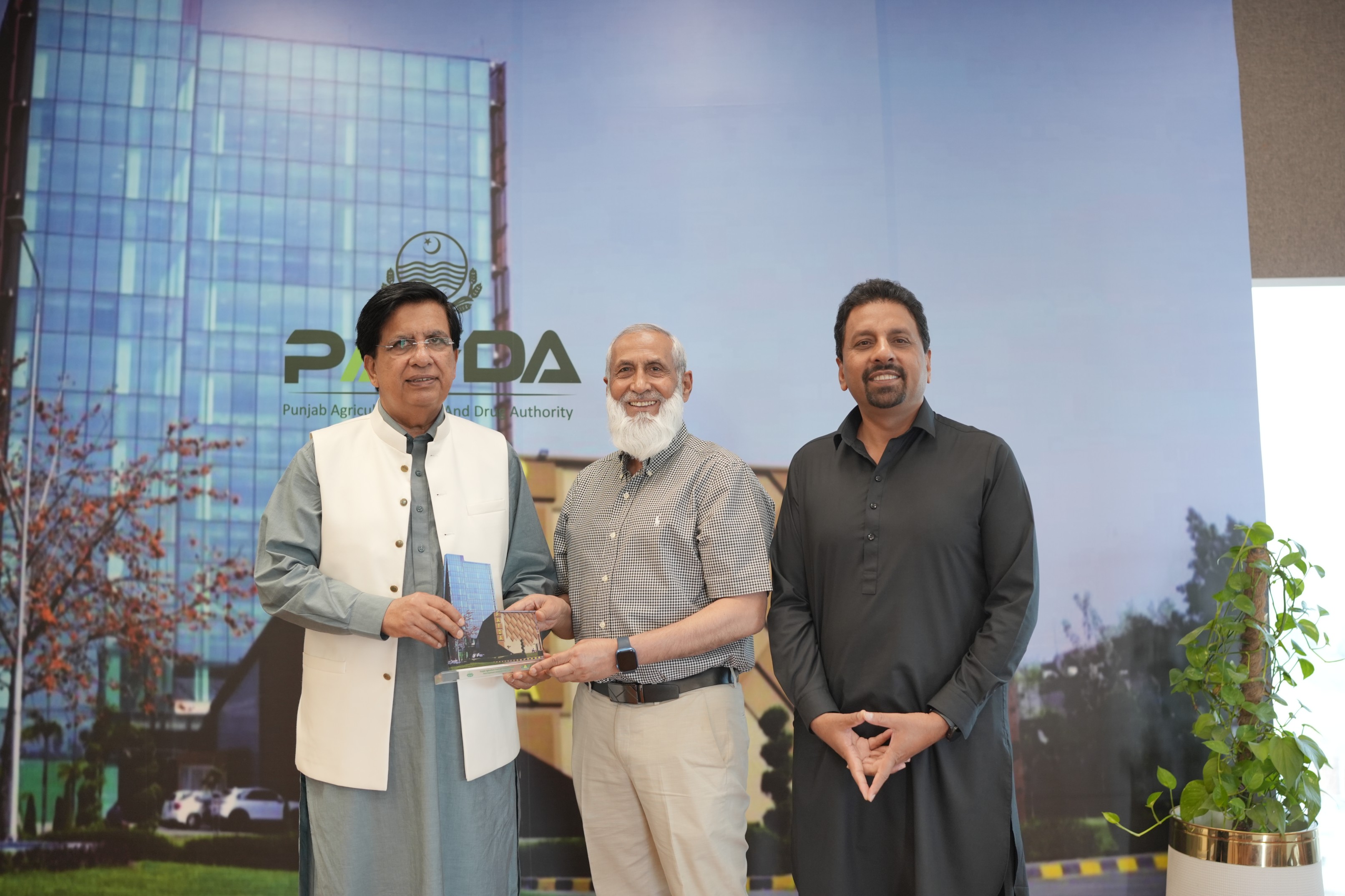 PAFDA Hosts Dr. Faqir Muhammad Sabir to Explore Strengthening of Feed Industry Testing and Innovation